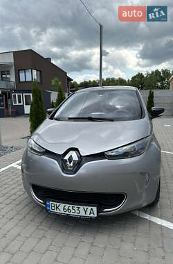 Хэтчбек Renault Zoe 2015 в Ровно