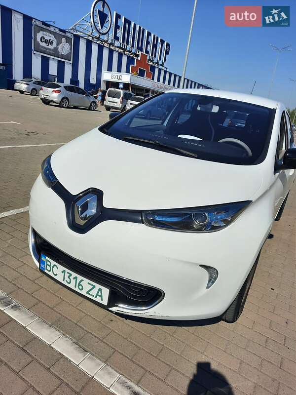Хетчбек Renault Zoe 2015 в Дрогобичі фото 4 Хетчбек Renault Zoe 2015 в Дрогобичі