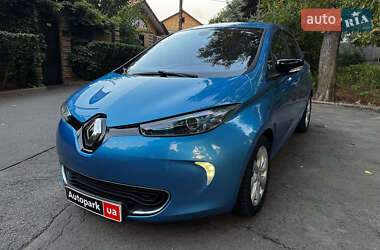 Хетчбек Renault Zoe 2016 в Києві