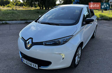 Хэтчбек Renault Zoe 2014 в 