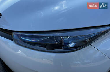 Хэтчбек Renault Zoe 2014 в 