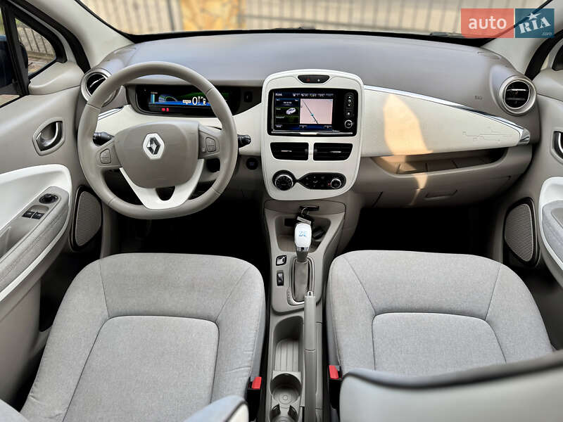 Хэтчбек Renault Zoe 2017 в Самборе фото 48 Хэтчбек Renault Zoe 2017 в Самборе