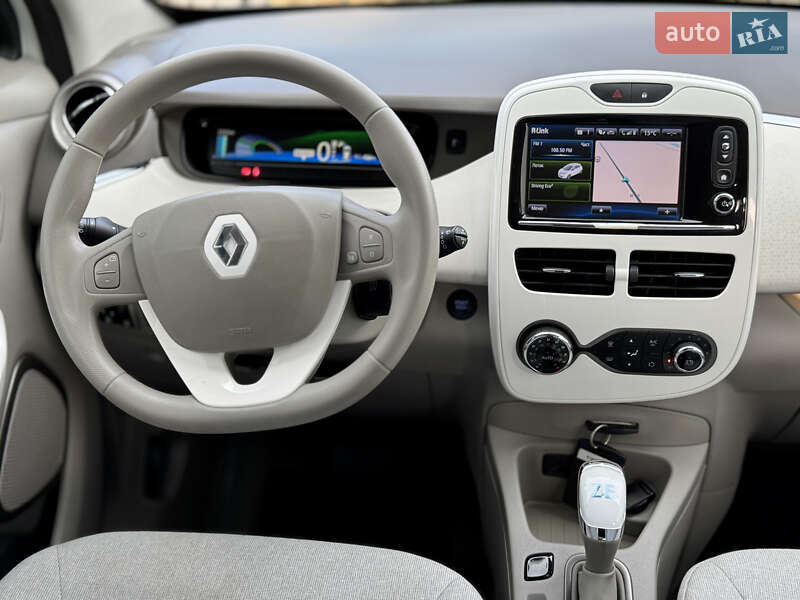 Хэтчбек Renault Zoe 2017 в Самборе фото 51 Хэтчбек Renault Zoe 2017 в Самборе