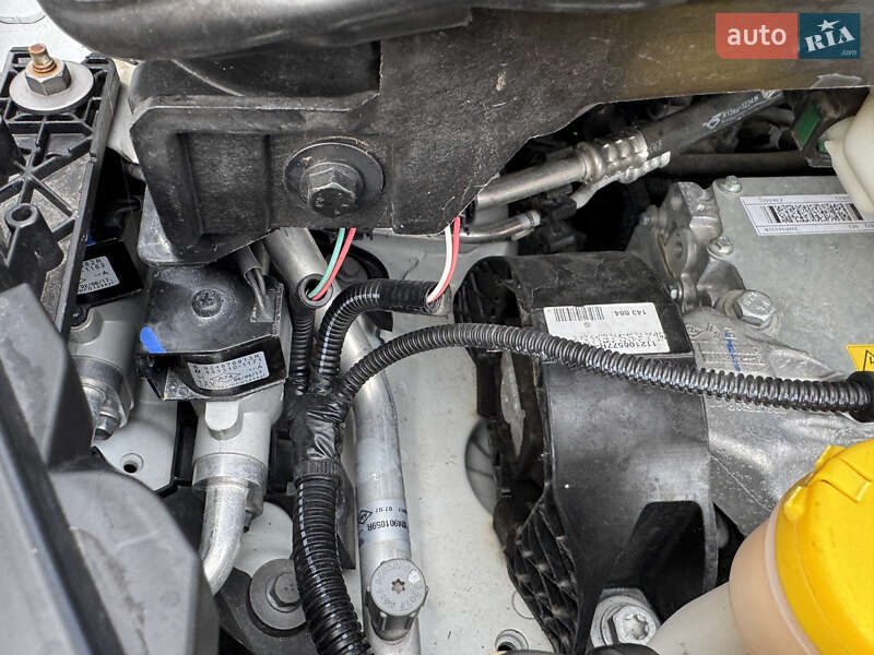 Хэтчбек Renault Zoe 2017 в Самборе фото 89 Хэтчбек Renault Zoe 2017 в Самборе