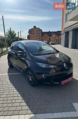 Хэтчбек Renault Zoe 2013 в 