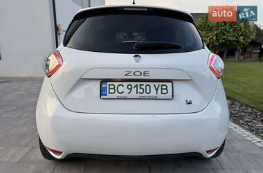 Хэтчбек Renault Zoe 2015 в 