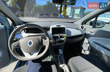 Хэтчбек Renault Zoe 2013 в 