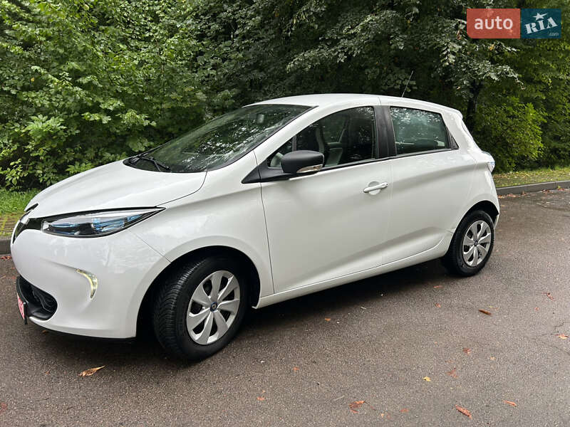 Хэтчбек Renault Zoe 2017 в Трускавце
