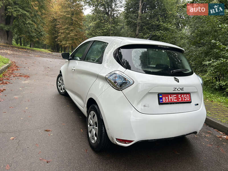Хэтчбек Renault Zoe 2017 в Трускавце