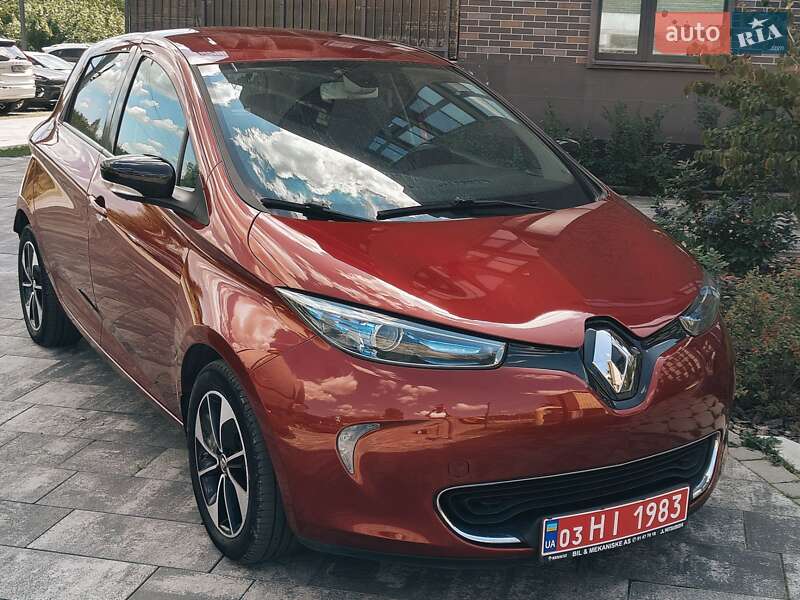 Хэтчбек Renault Zoe 2017 в Львове