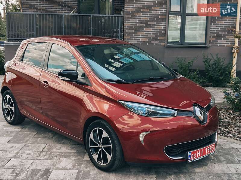 Хэтчбек Renault Zoe 2017 в Львове
