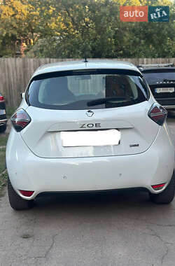 Хэтчбек Renault Zoe 2020 в 