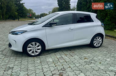 Хэтчбек Renault Zoe 2017 в 