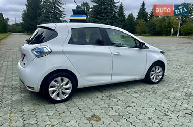 Хэтчбек Renault Zoe 2017 в 
