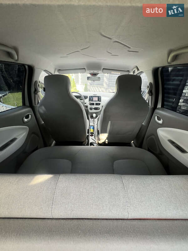 Хетчбек Renault Zoe 2013 в Коломиї