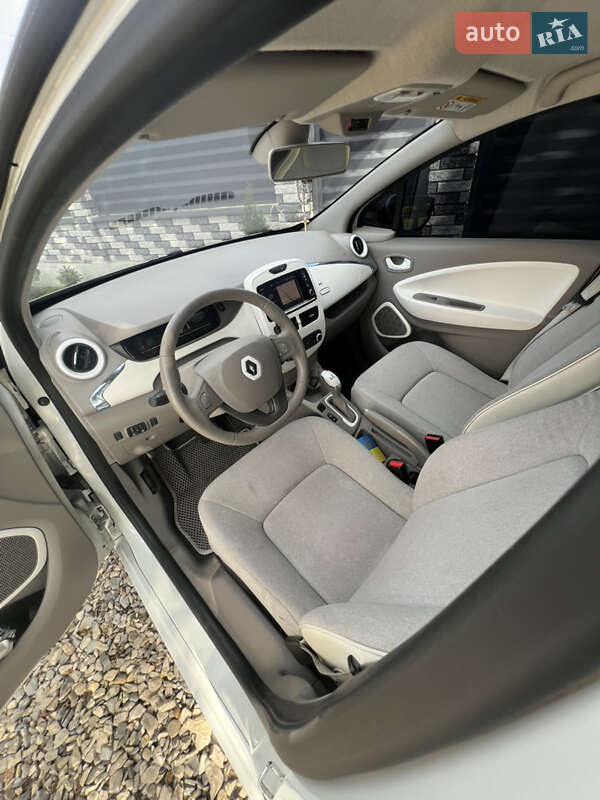 Хетчбек Renault Zoe 2013 в Коломиї