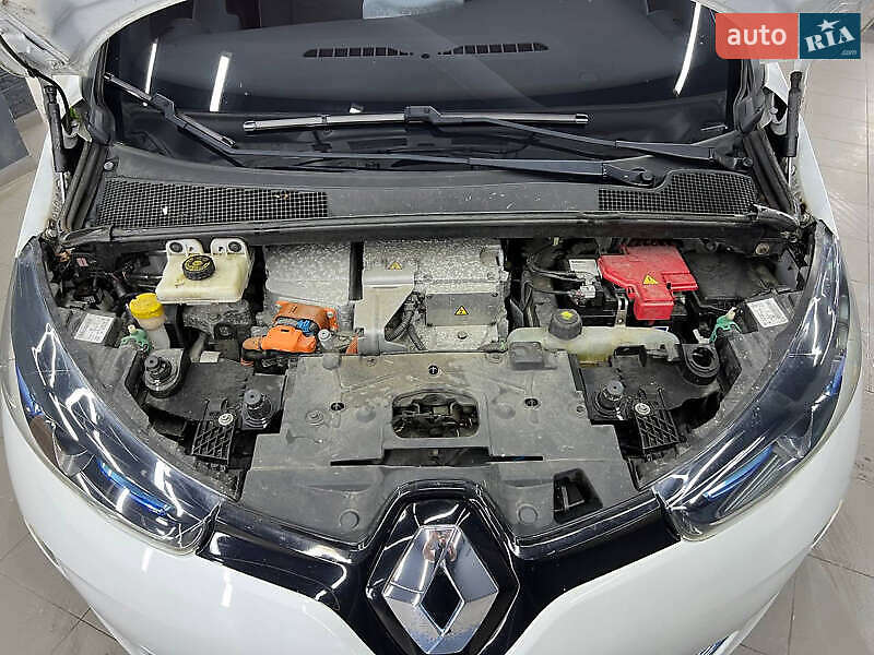 Хетчбек Renault Zoe 2013 в Коломиї