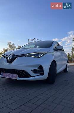 Хэтчбек Renault Zoe 2021 в 