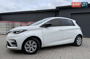 Хэтчбек Renault Zoe 2020 в 