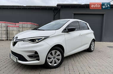 Хэтчбек Renault Zoe 2020 в 