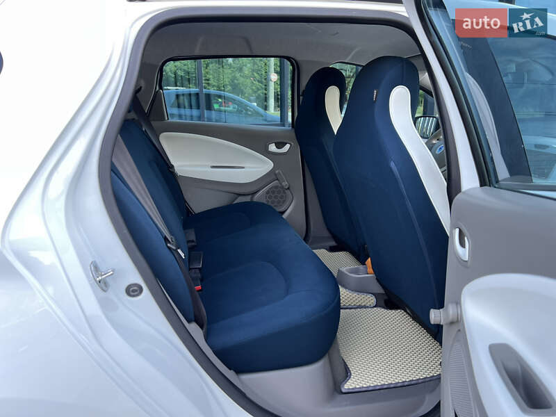 Хэтчбек Renault Zoe 2013 в Тернополе