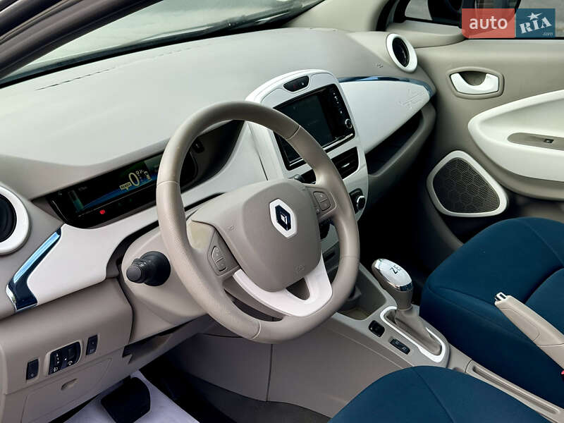 Хэтчбек Renault Zoe 2014 в Виннице