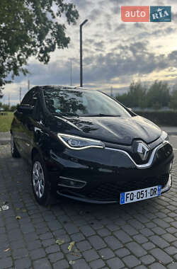 Хэтчбек Renault Zoe 2020 в 