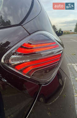 Хэтчбек Renault Zoe 2020 в 