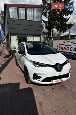Хэтчбек Renault Zoe 2020 в 