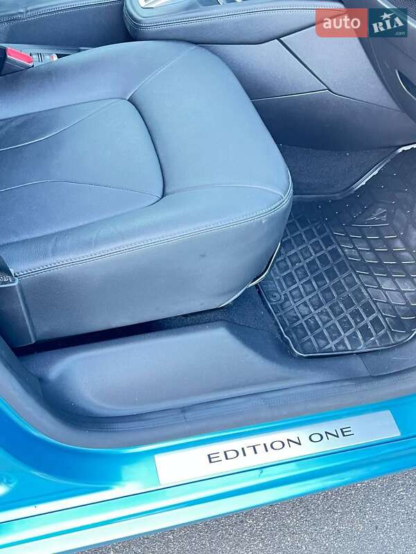 Хэтчбек Renault Zoe 2019 в Киеве