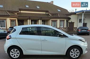Хэтчбек Renault Zoe 2020 в 