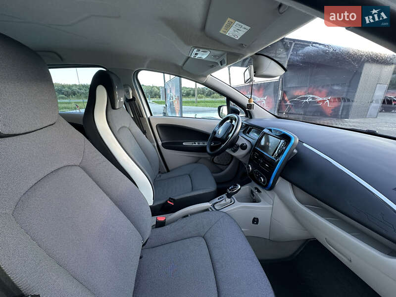 Хэтчбек Renault Zoe 2015 в Черновцах фото 15 Хэтчбек Renault Zoe 2015 в Черновцах