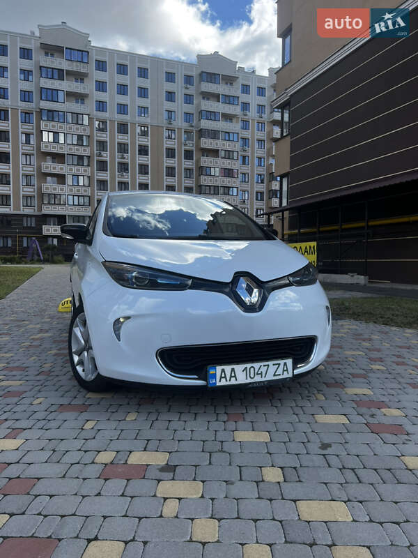 Хетчбек Renault Zoe 2017 в Києві фото 5 Хетчбек Renault Zoe 2017 в Києві