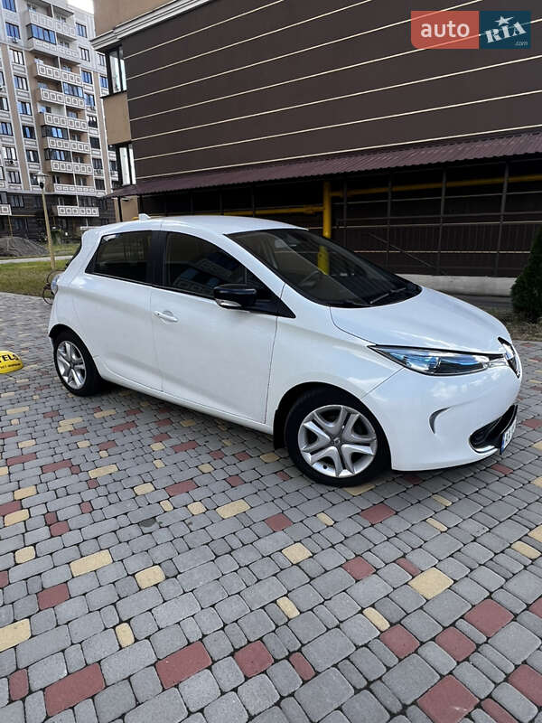 Хетчбек Renault Zoe 2017 в Києві фото 8 Хетчбек Renault Zoe 2017 в Києві