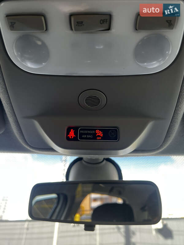 Хетчбек Renault Zoe 2017 в Києві фото 30 Хетчбек Renault Zoe 2017 в Києві