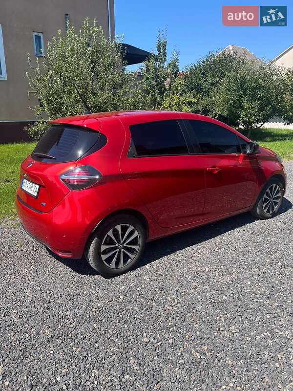 Хэтчбек Renault Zoe 2020 в Сваляве