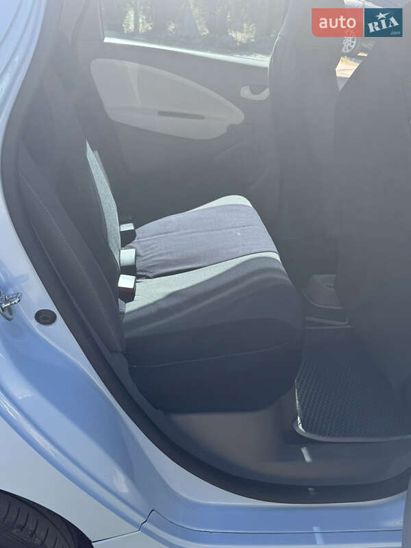 Хетчбек Renault Zoe 2013 в Кременчуці