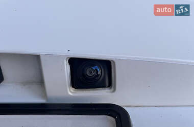 Хэтчбек Renault Zoe 2020 в 
