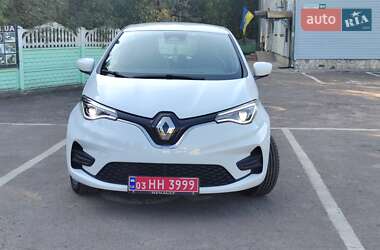 Хэтчбек Renault Zoe 2020 в 