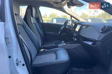 Хэтчбек Renault Zoe 2020 в 