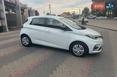 Хэтчбек Renault Zoe 2021 в 