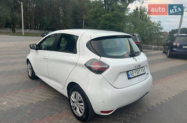 Хэтчбек Renault Zoe 2021 в 