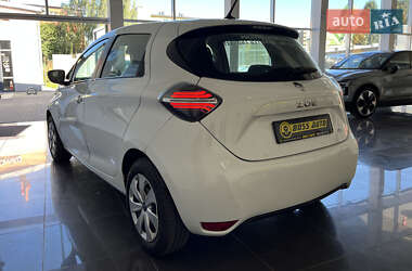 Хэтчбек Renault Zoe 2020 в 