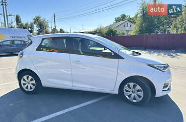 Хэтчбек Renault Zoe 2020 в 