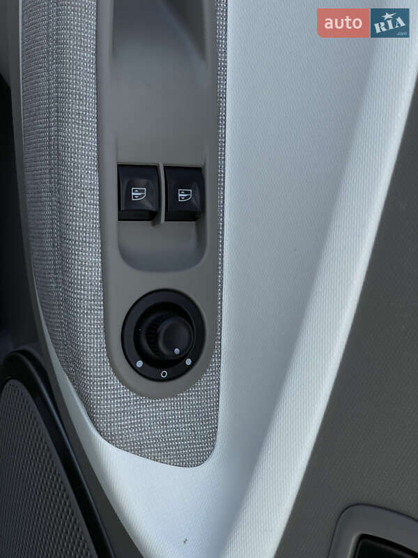 Хэтчбек Renault Zoe 2019 в Бердичеве
