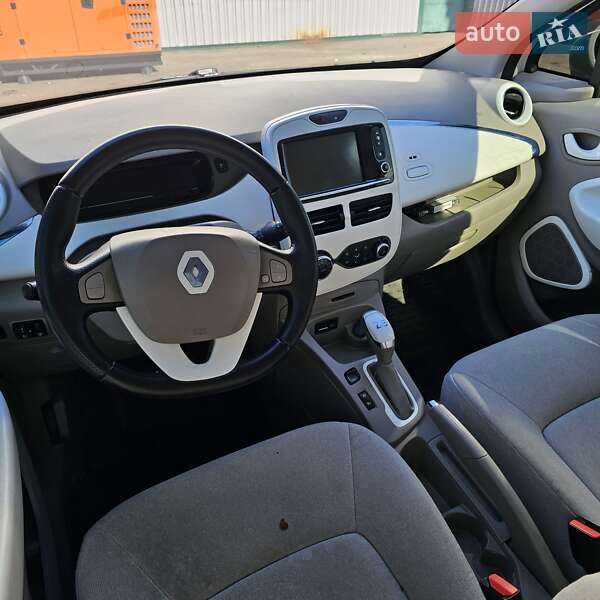Хэтчбек Renault Zoe 2013 в Киеве