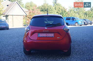 Хэтчбек Renault Zoe 2021 в 