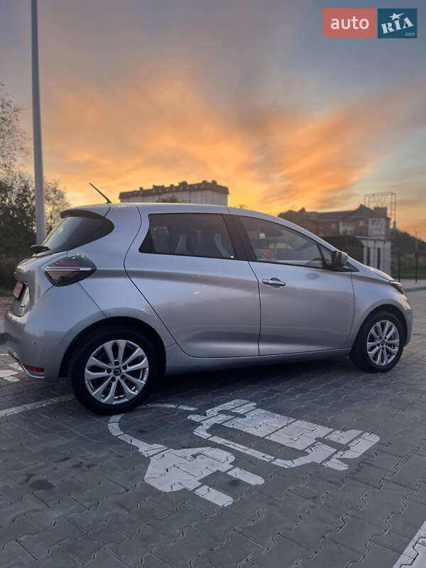 Хэтчбек Renault Zoe 2020 в Стрые