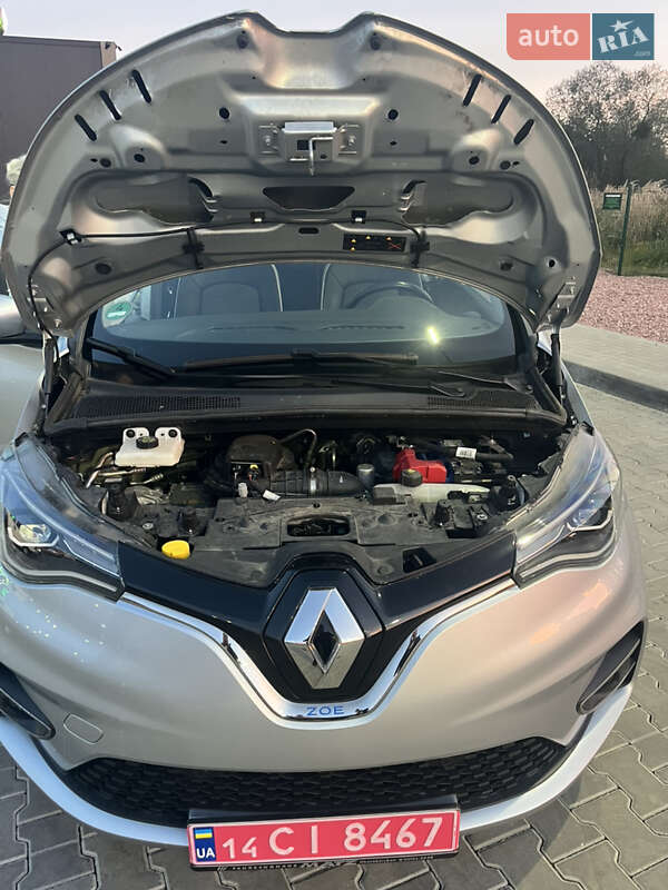 Хэтчбек Renault Zoe 2020 в Стрые