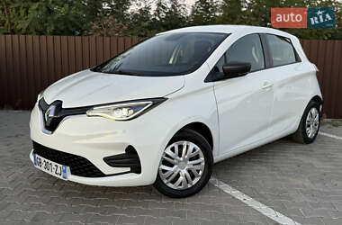 Хэтчбек Renault Zoe 2021 в 